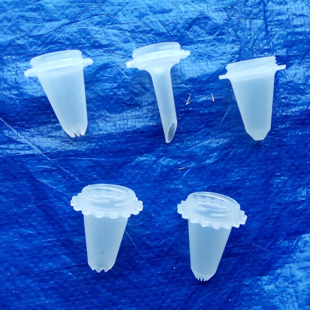 Clear Plastic Cake Tips